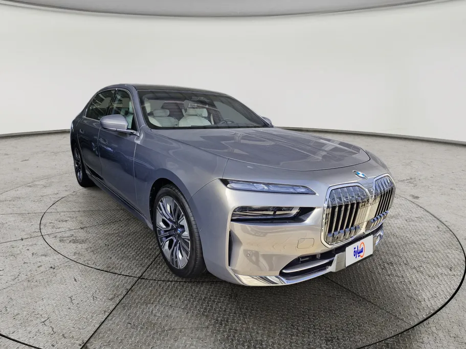 2024 BMW 7 Series 735i 