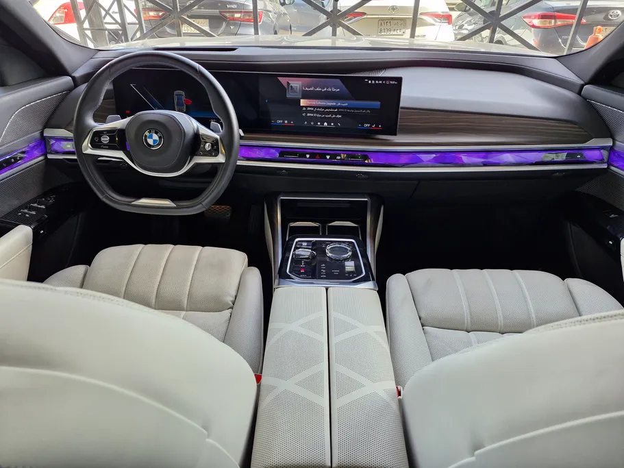 2024 BMW 7 Series 735i 