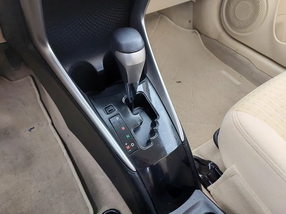 2019 Toyota Yaris  Y 