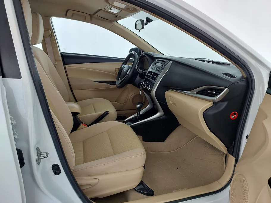 2019 Toyota Yaris  Y 