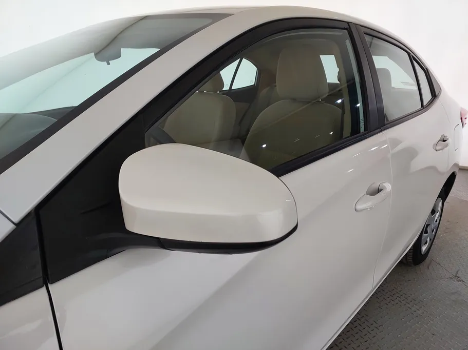 2019 Toyota Yaris  Y 