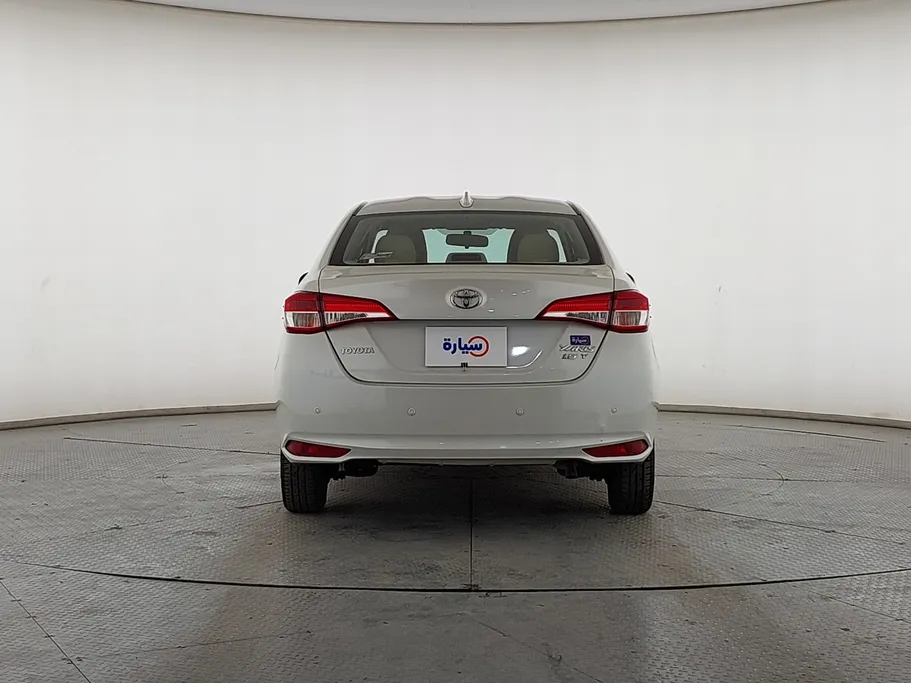 2019 Toyota Yaris  Y 