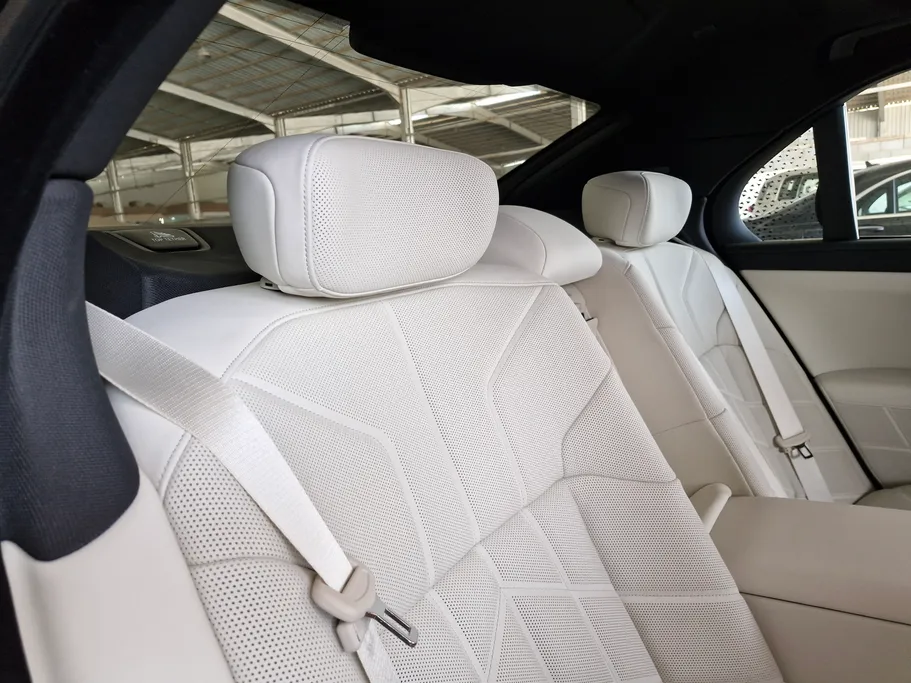 2024 BMW 7 Series 735i 