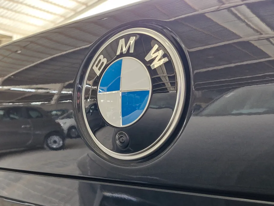 2024 BMW 7 Series 735i 