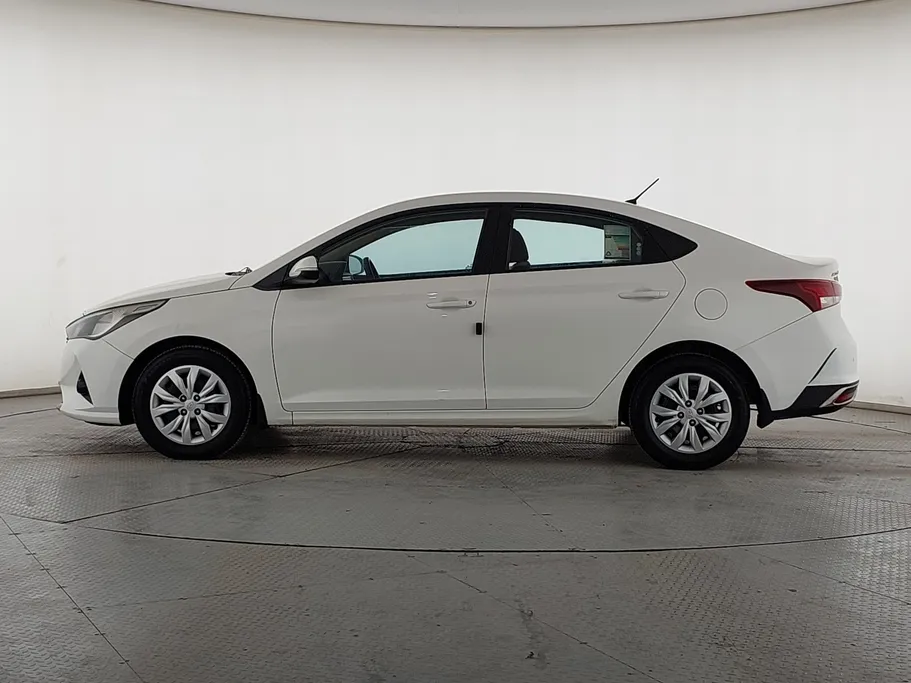 2022 هيونداي Accent سمارت 