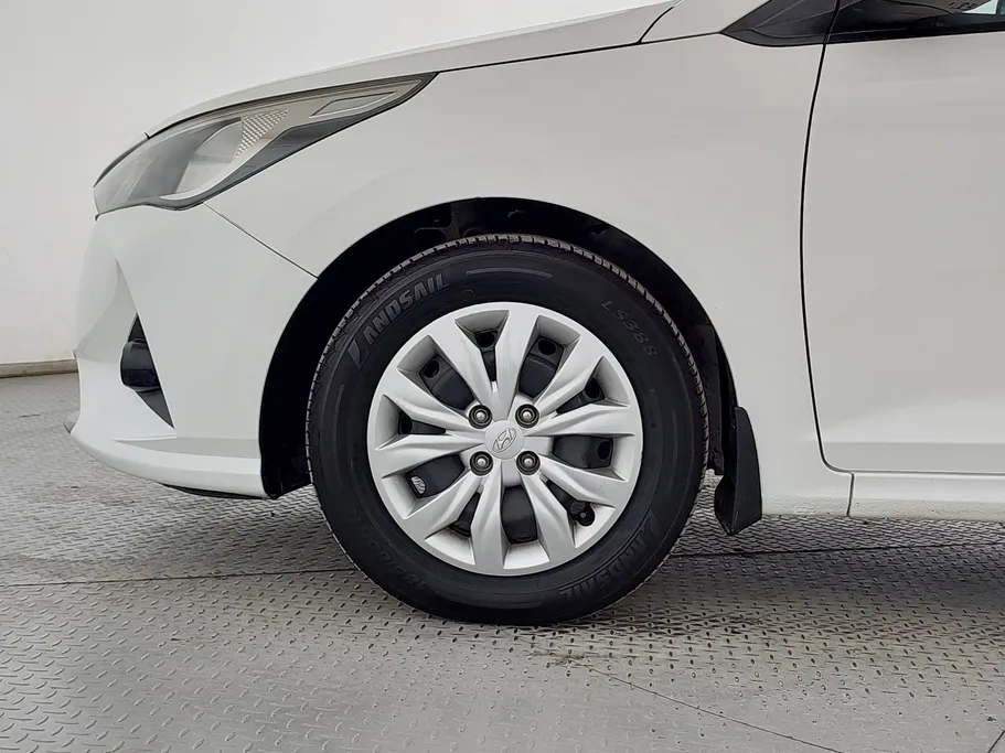 2022 هيونداي Accent سمارت 