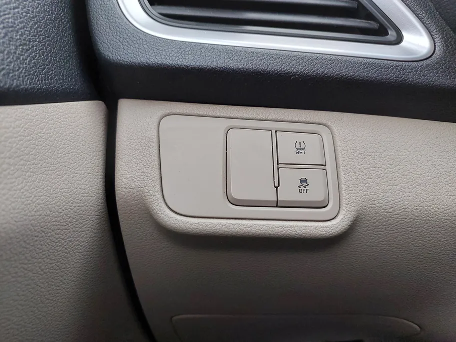 2022 هيونداي Accent سمارت 