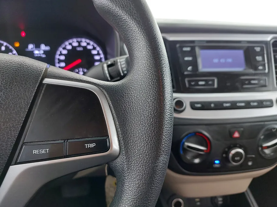 2022 هيونداي Accent سمارت 