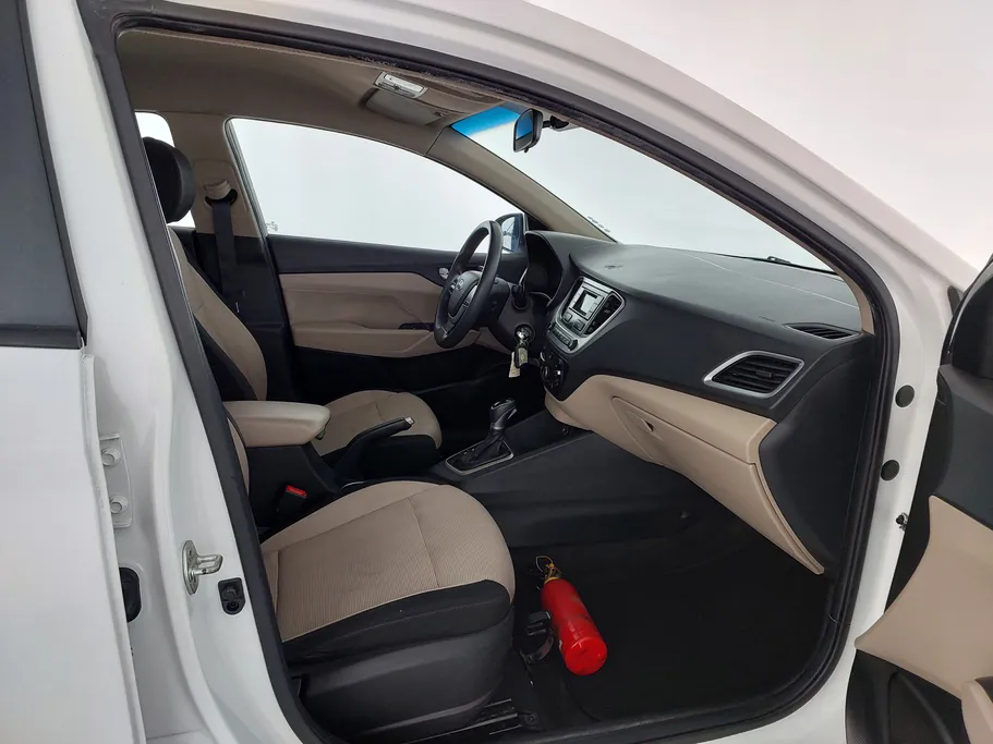 2022 هيونداي Accent سمارت 