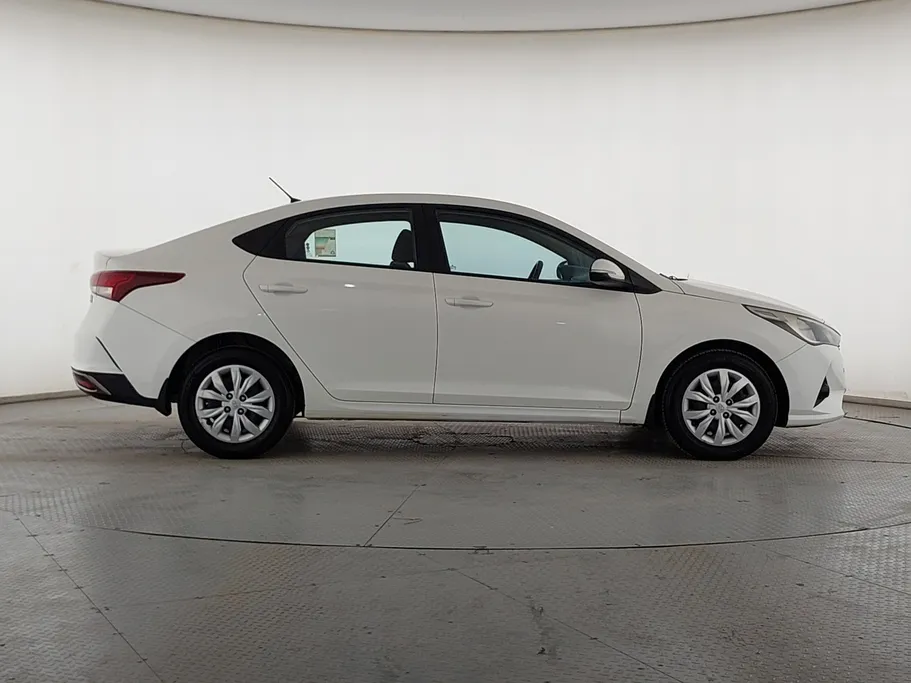 2022 هيونداي Accent سمارت 