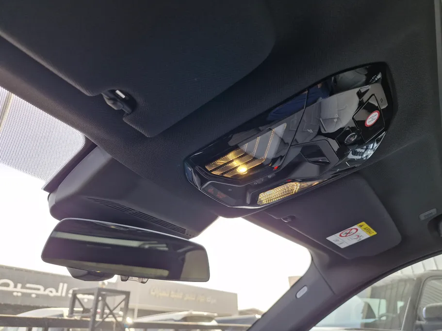 2024 BMW 7 Series 735i 