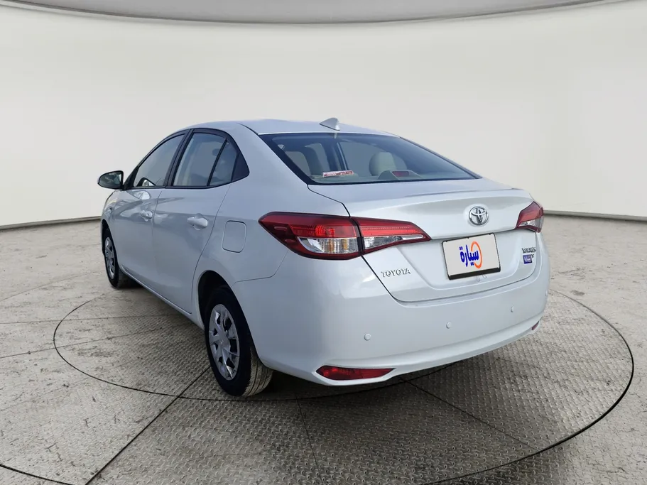 تويوتا يارس Y 2022 