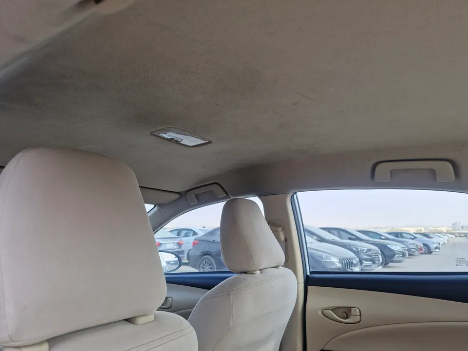 تويوتا يارس Y 2022 