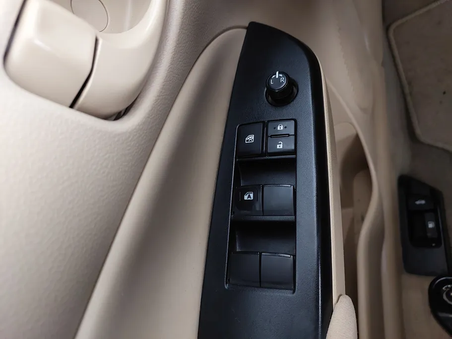 تويوتا يارس Y 2022 