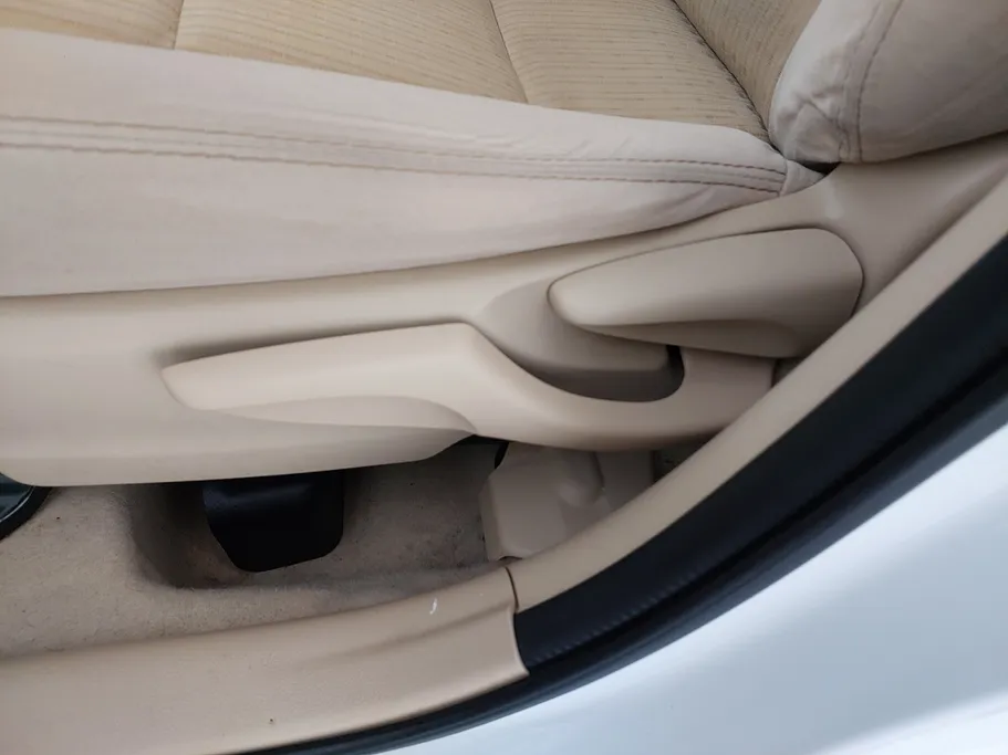 تويوتا يارس Y 2022 