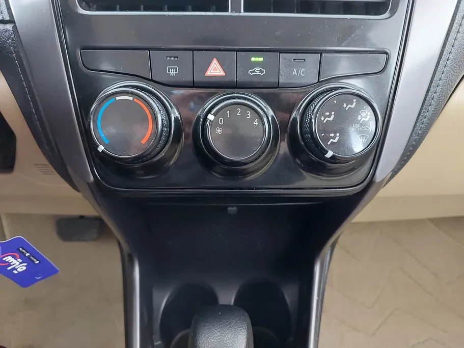 تويوتا يارس Y 2022 