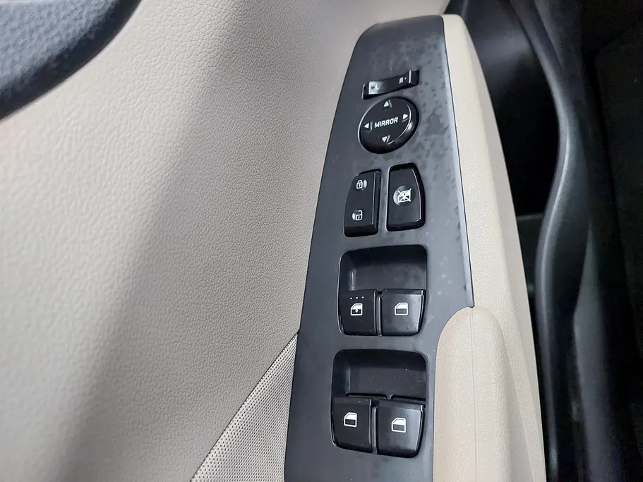 2023 Hyundai Accent Smart 