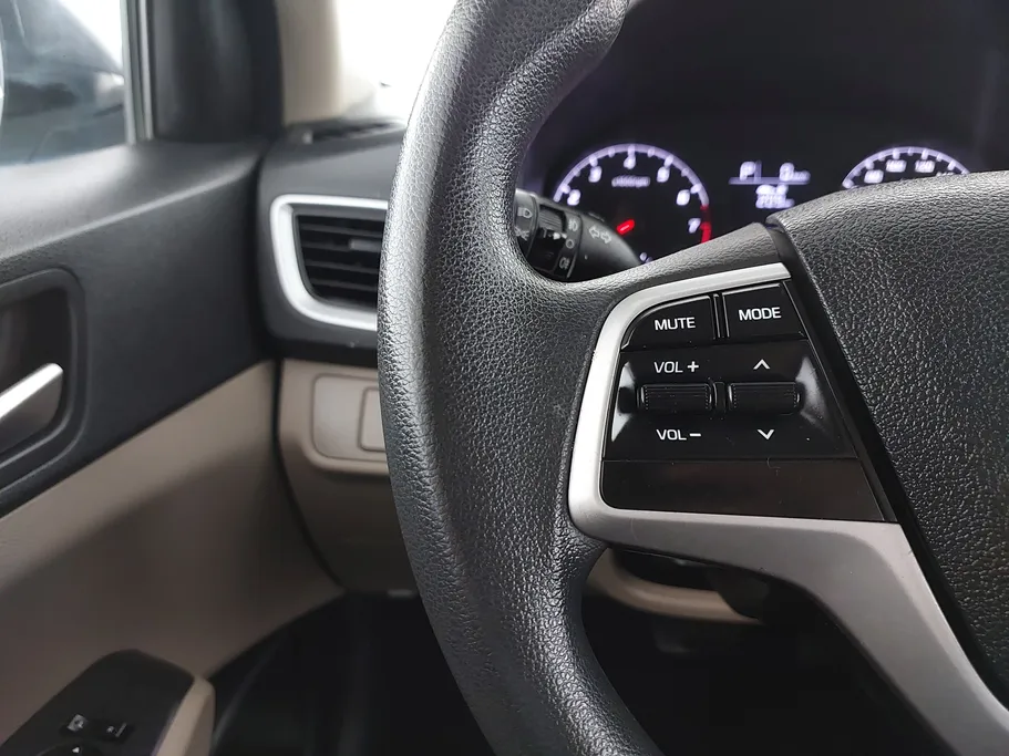 2023 Hyundai Accent Smart 