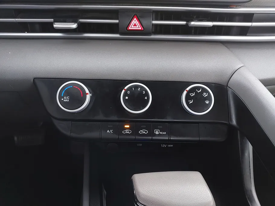 2021 Hyundai Elantra Fleet 