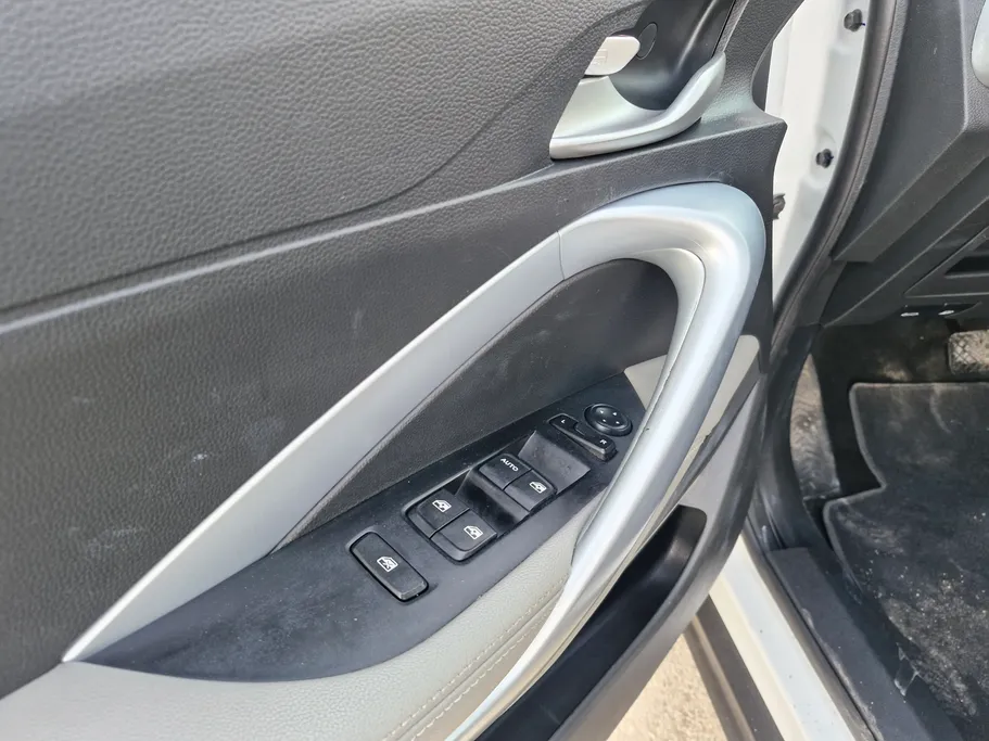 2023 Chevrolet Groove LT 