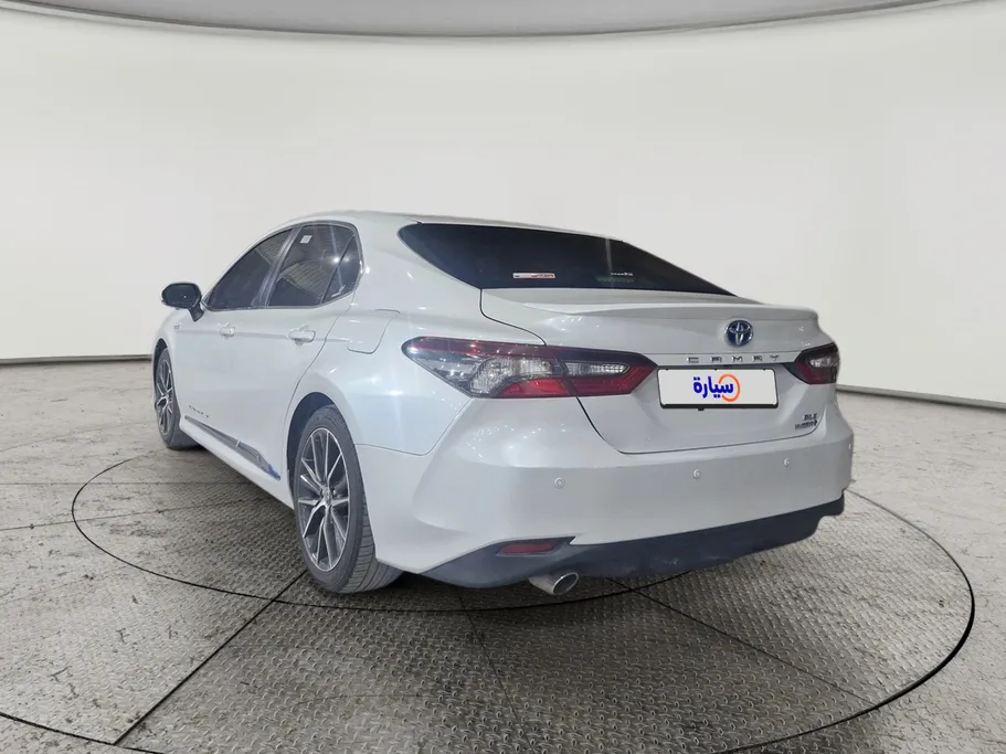 2023 Toyota Camry  GLE HEV  