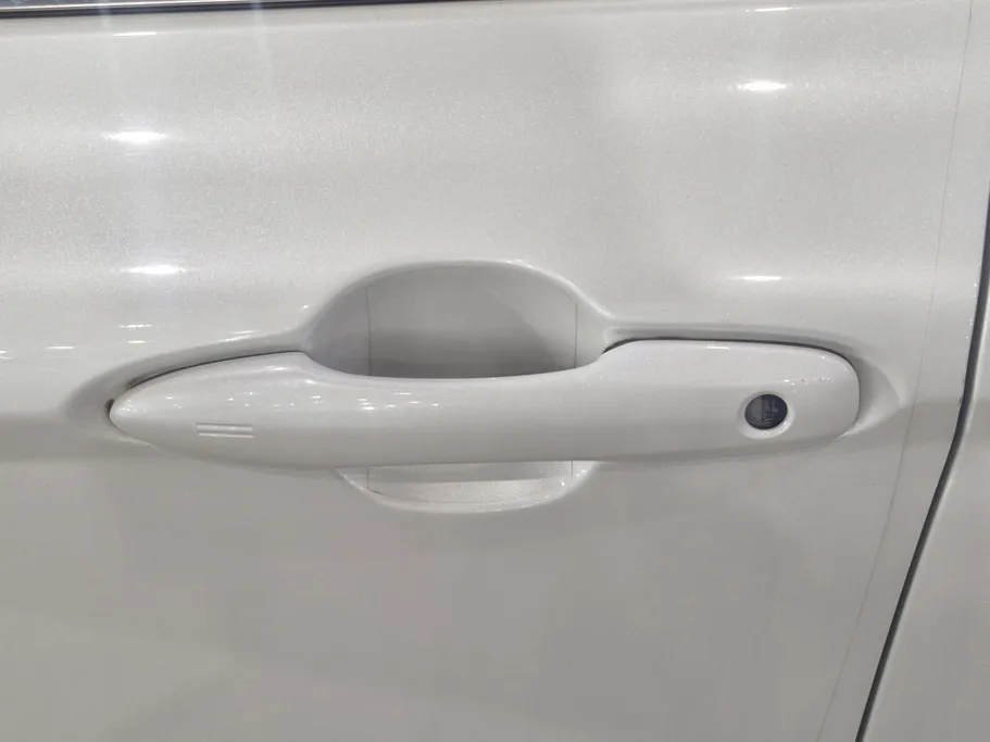 2023 Toyota Camry  GLE HEV  