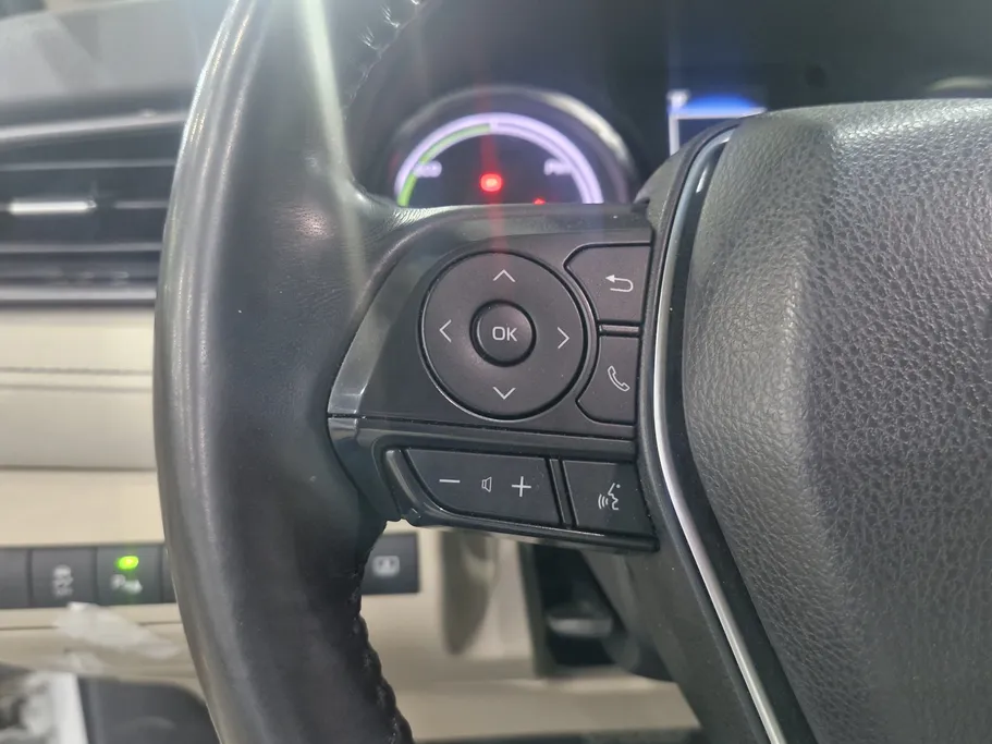 2023 Toyota Camry  GLE HEV  