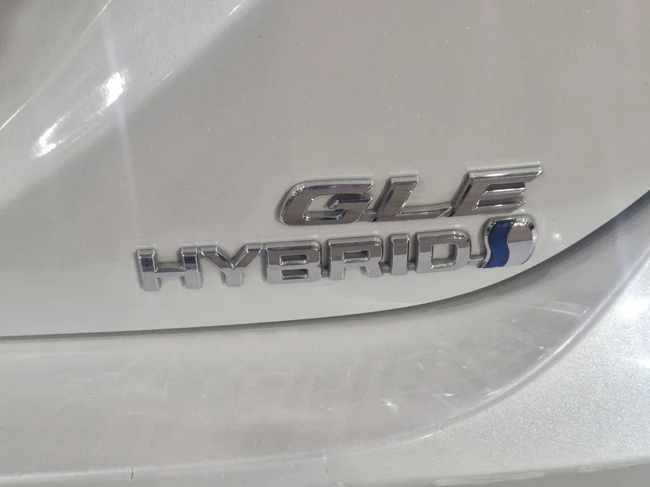 2023 Toyota Camry  GLE HEV  