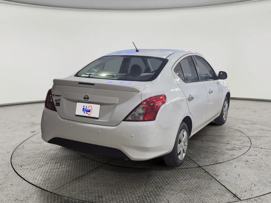 2020 Nissan Sunny SV 