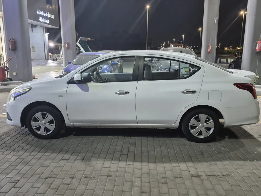 2020 Nissan Sunny SV 