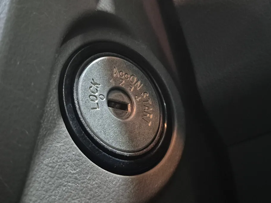 2020 Nissan Sunny SV 