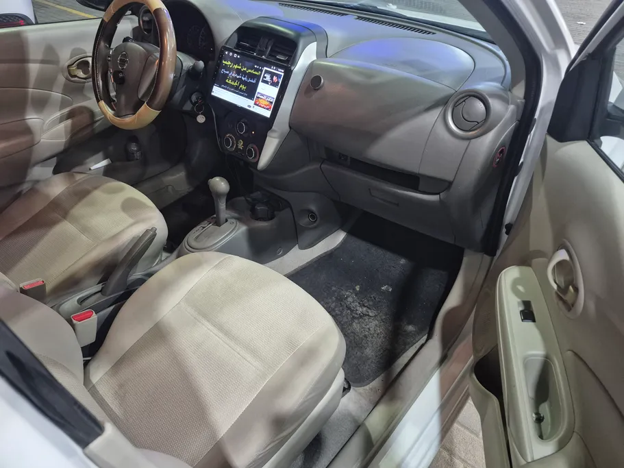 2020 Nissan Sunny SV 