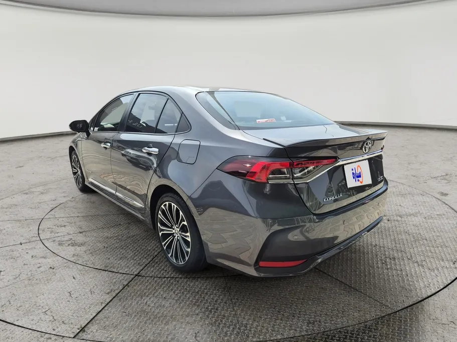 تويوتا كورولا XLI Executive Moonroof 2023 