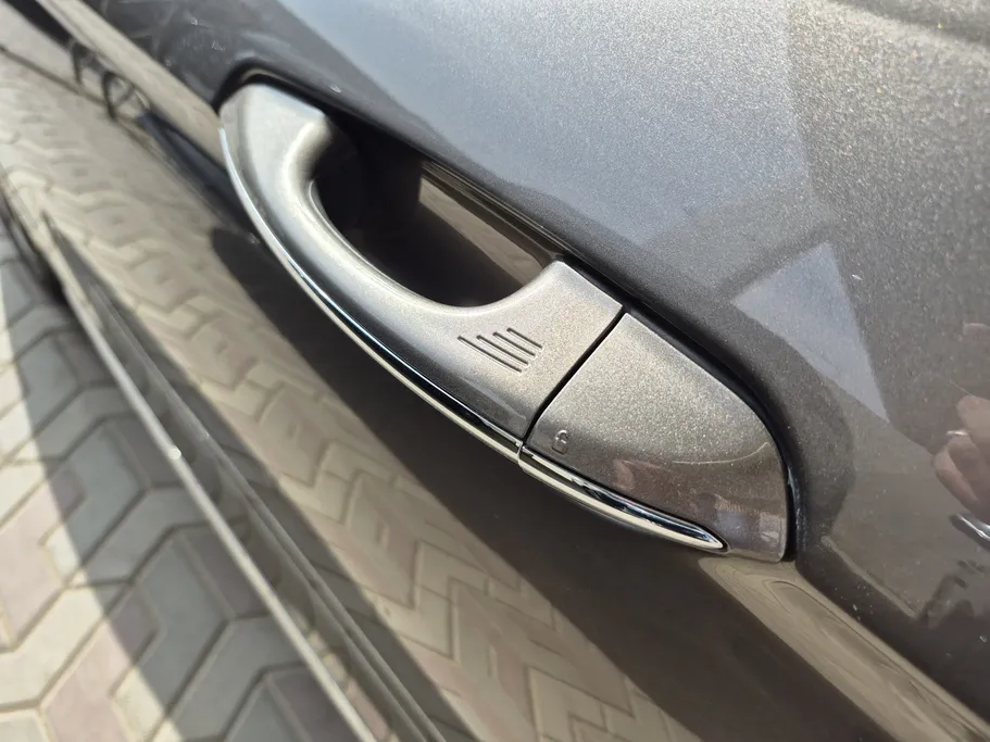 2022 Ford Taurus Titanium 