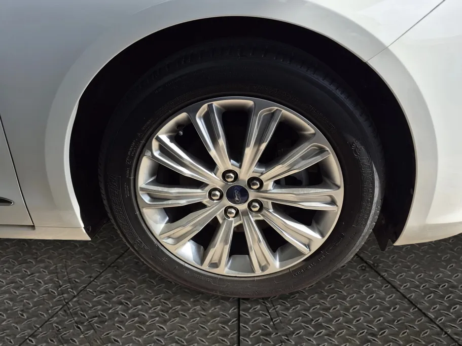 2022 Ford Taurus Ambiente 