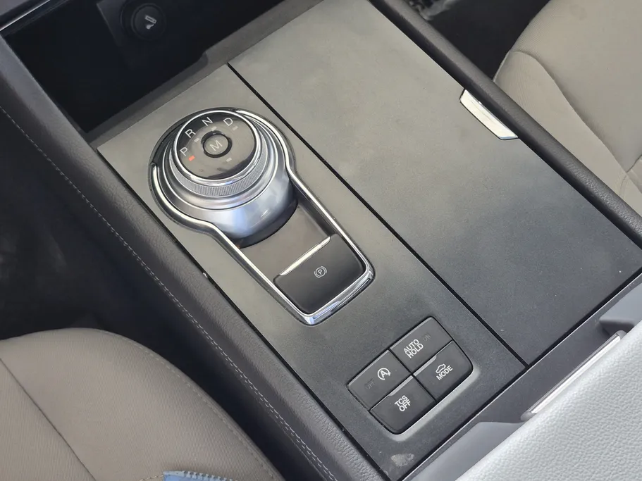 2022 Ford Taurus Ambiente 