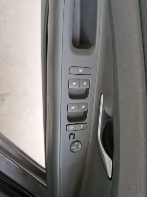 2024 Hyundai Elantra Smart 