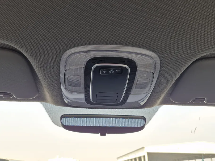 2024 Hyundai Elantra Smart 