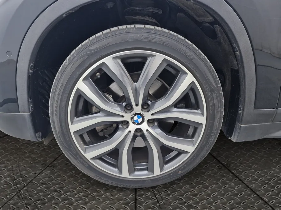 بي ام دبليو الفئة اكس 1 S Drive 20 i  2022 