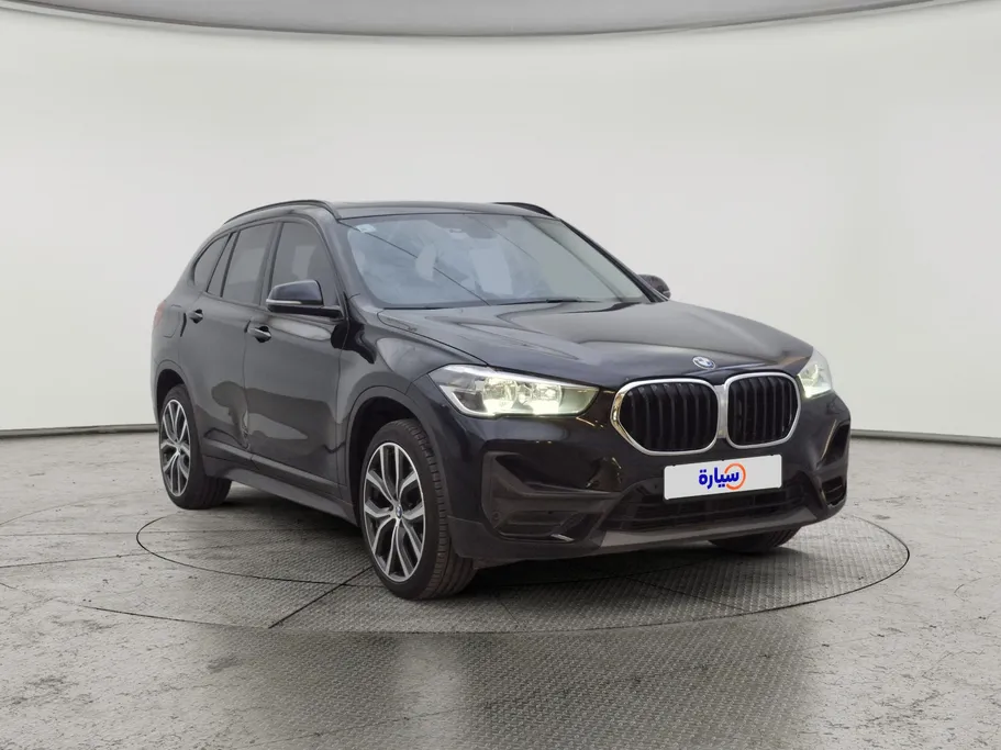 بي ام دبليو الفئة اكس 1 S Drive 20 i  2022 
