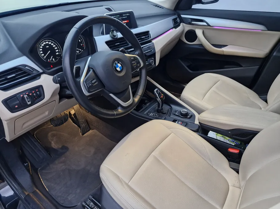 بي ام دبليو الفئة اكس 1 S Drive 20 i  2022 