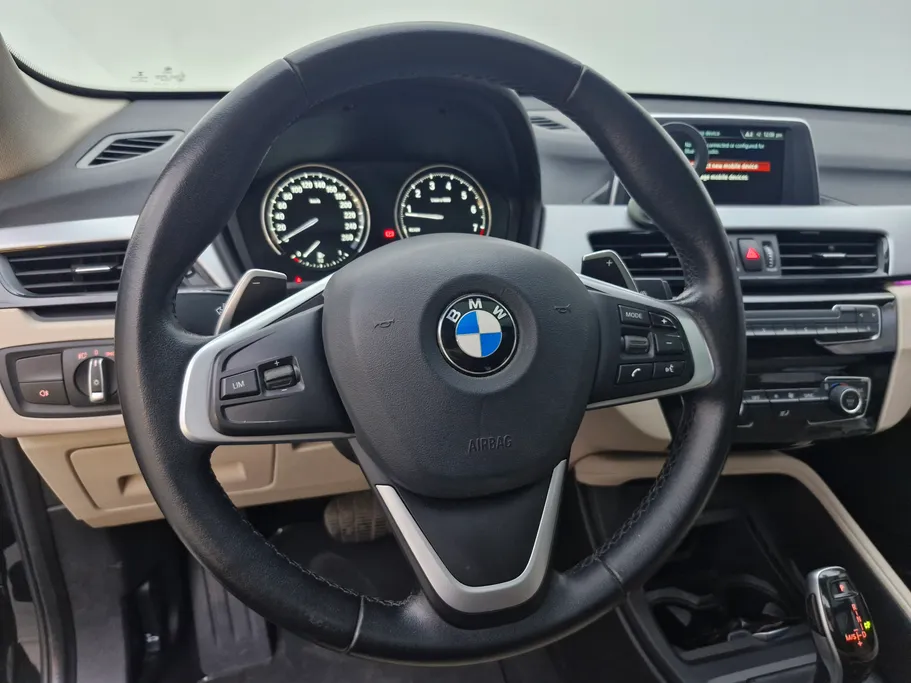 بي ام دبليو الفئة اكس 1 S Drive 20 i  2022 