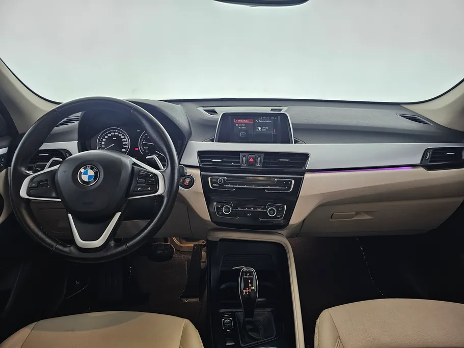 بي ام دبليو الفئة اكس 1 S Drive 20 i  2022 