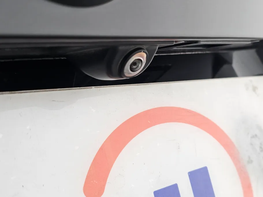 بي ام دبليو الفئة اكس 1 S Drive 20 i  2022 