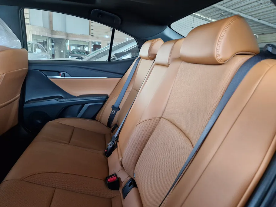 2025 Toyota Camry  Grande 