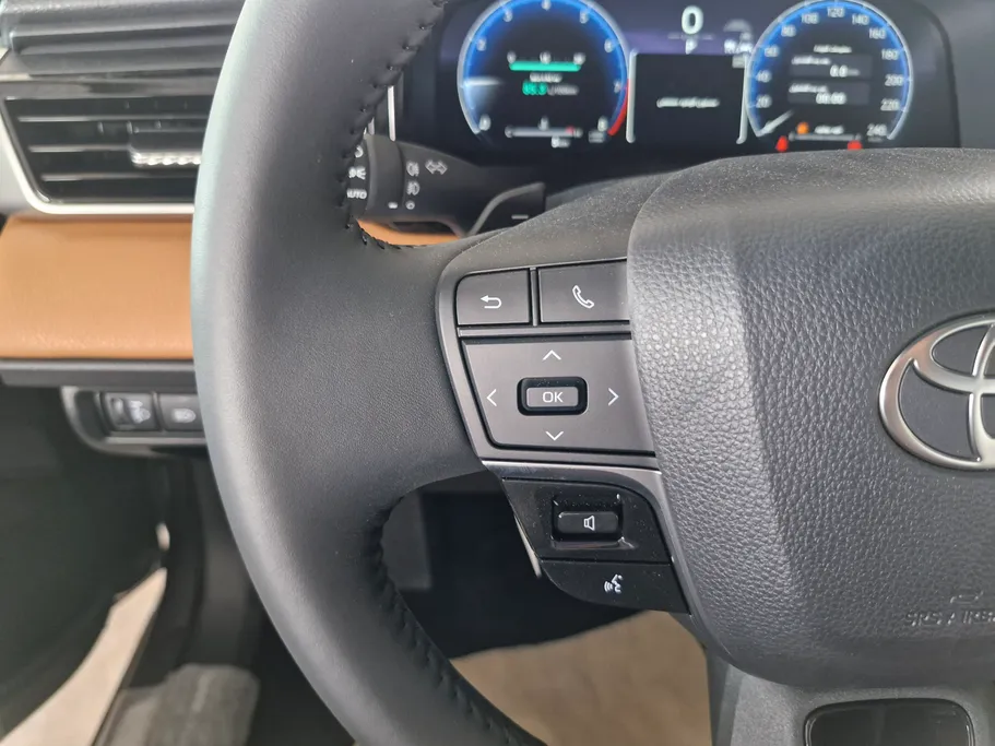 2025 Toyota Camry  Grande 