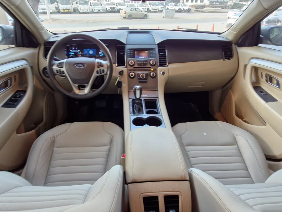 فورد تورس SE 2018 