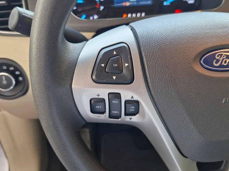 فورد تورس SE 2018 