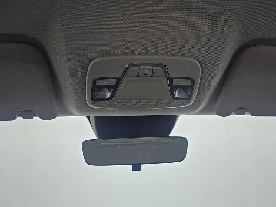 جيلي أوكافانجو Comfort 2023 