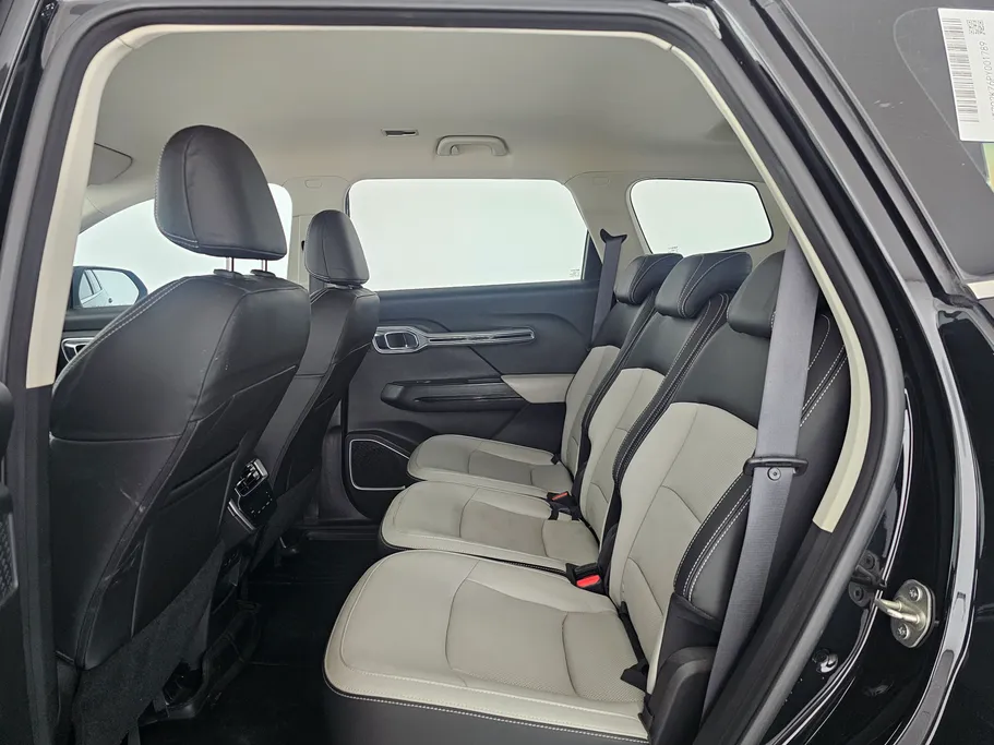 جيلي أوكافانجو Comfort 2023 